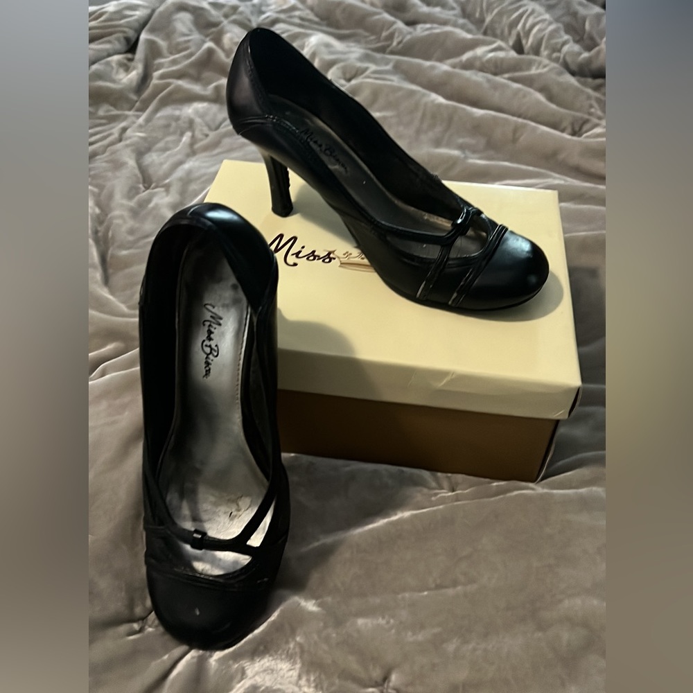 Black heel
